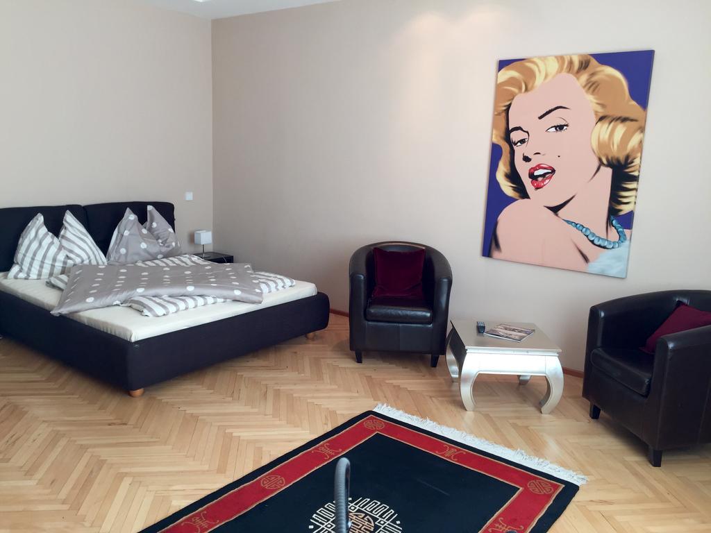 Heart Of Vienna "Opera House" Studio Εξωτερικό φωτογραφία